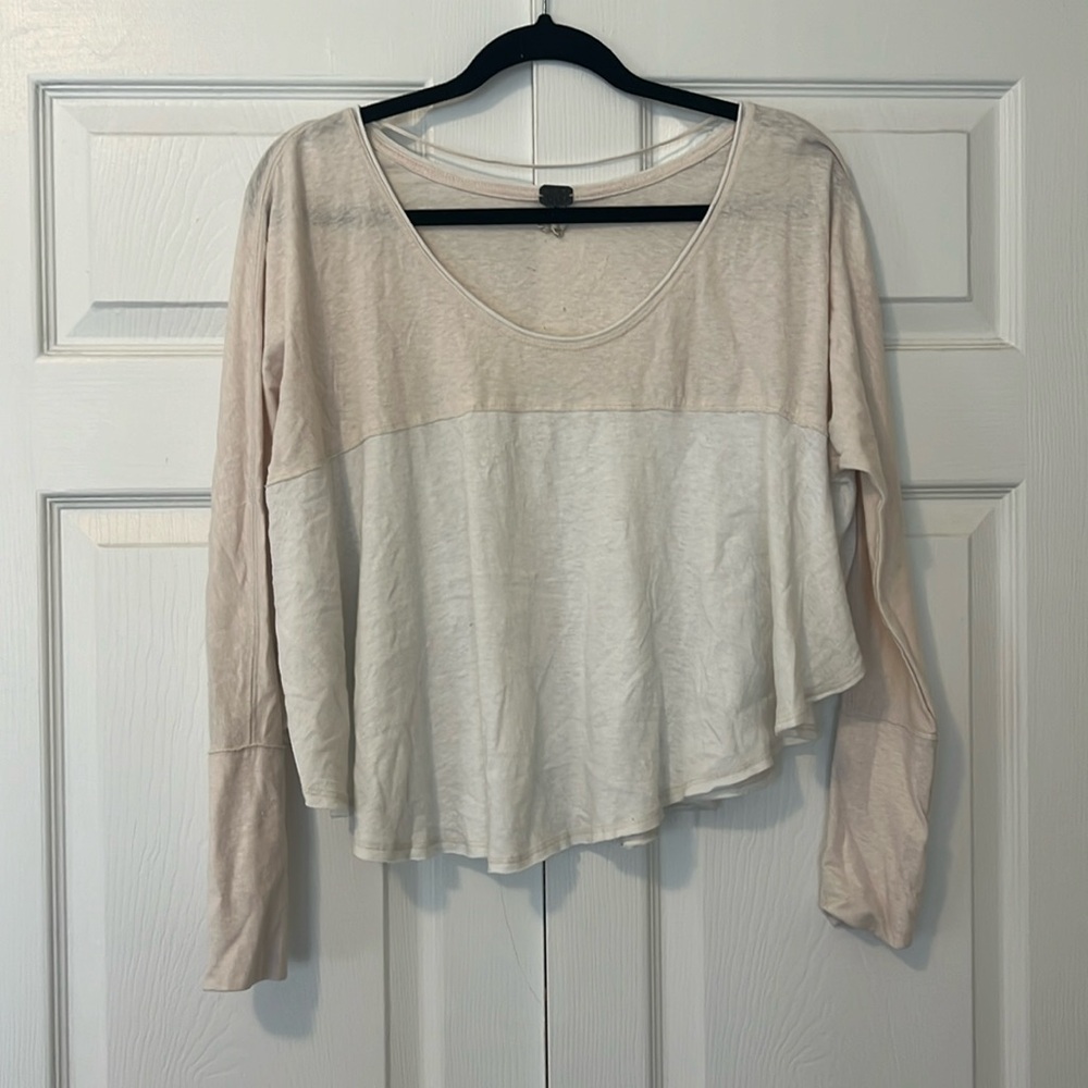 We the Free long sleeve size S